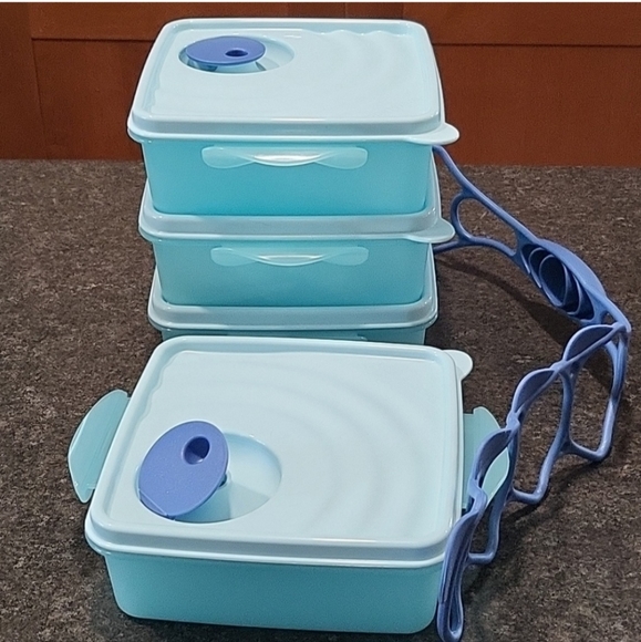 EXCLUSIVE CrystalWave Goody Box Set - Picture 3 of 6